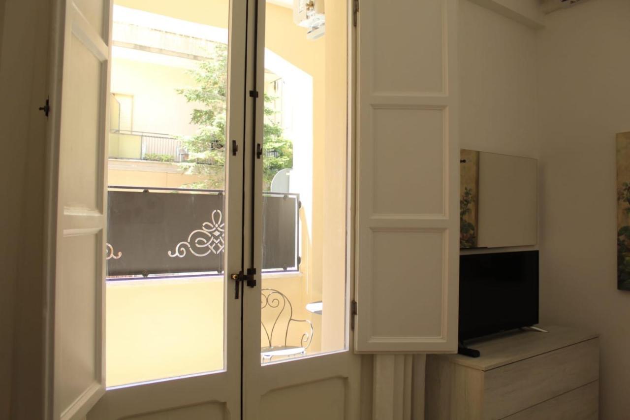 Ohana: Casa Nel Centro Di レッチェ エクステリア 写真